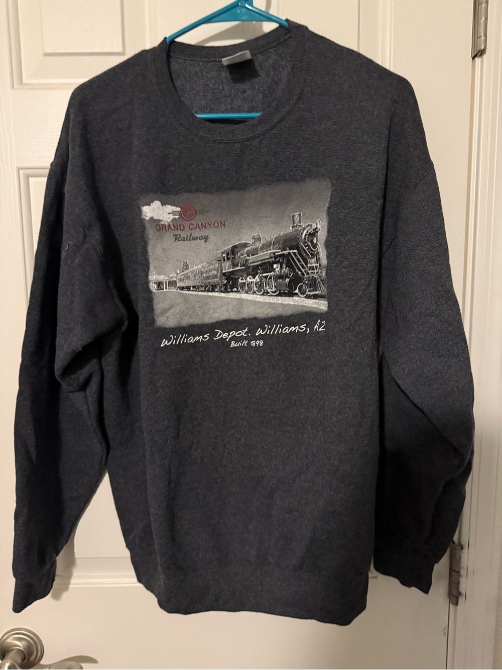 Jerzees Dark Gray Grand Canyon Railway Williams Depot Crewneck